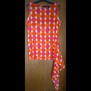 New York & Company flowy top with tie at the hip, size M, good shape